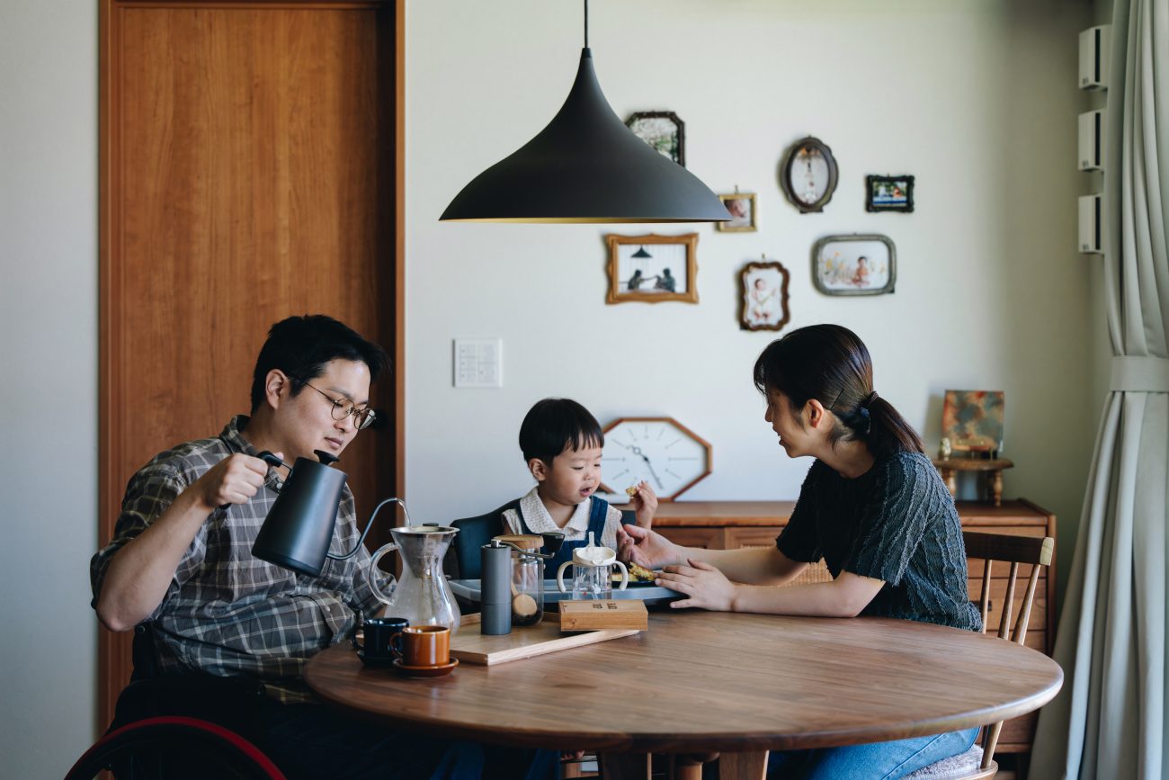 回遊できる間取りで叶えた、誰もが暮らしやすいバリアフリーの住まい
