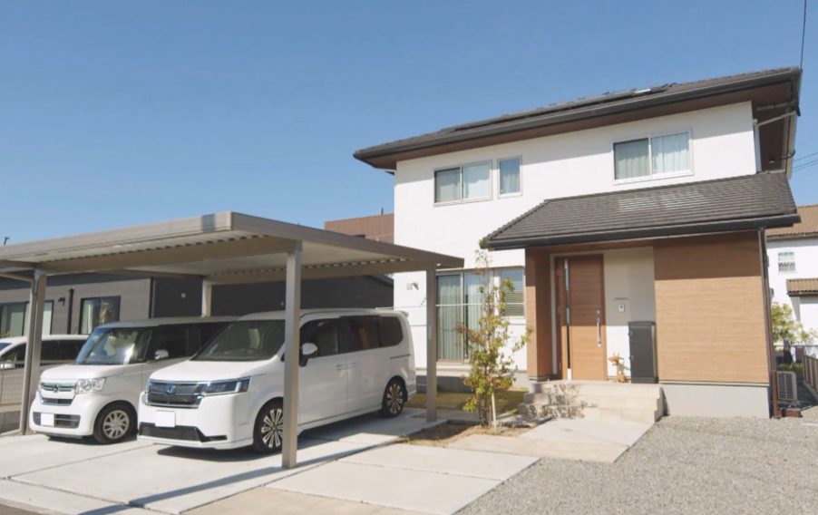 アウトドア好きなご夫婦が子供の成長を願って建てた住まい　パート1