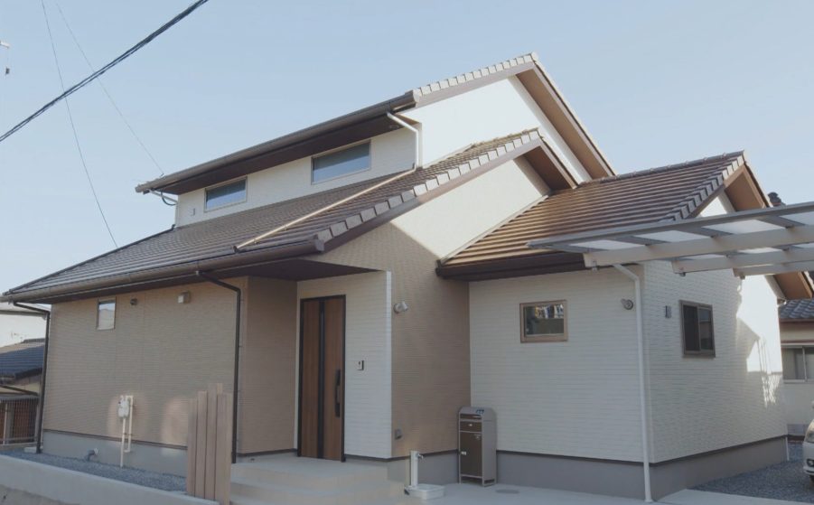 家族５人が集まる温かみのある住まい①
